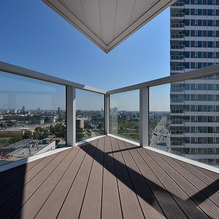 Twin City Rooftop By Ambiente Bratislava Esterno foto