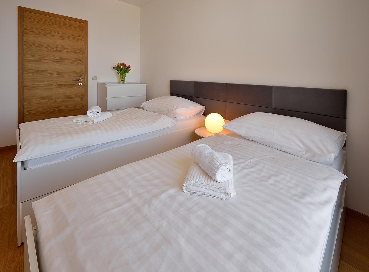 Twin City Rooftop By Ambiente Bratislava Esterno foto