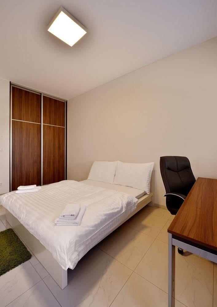 Twin City Rooftop By Ambiente Bratislava Esterno foto